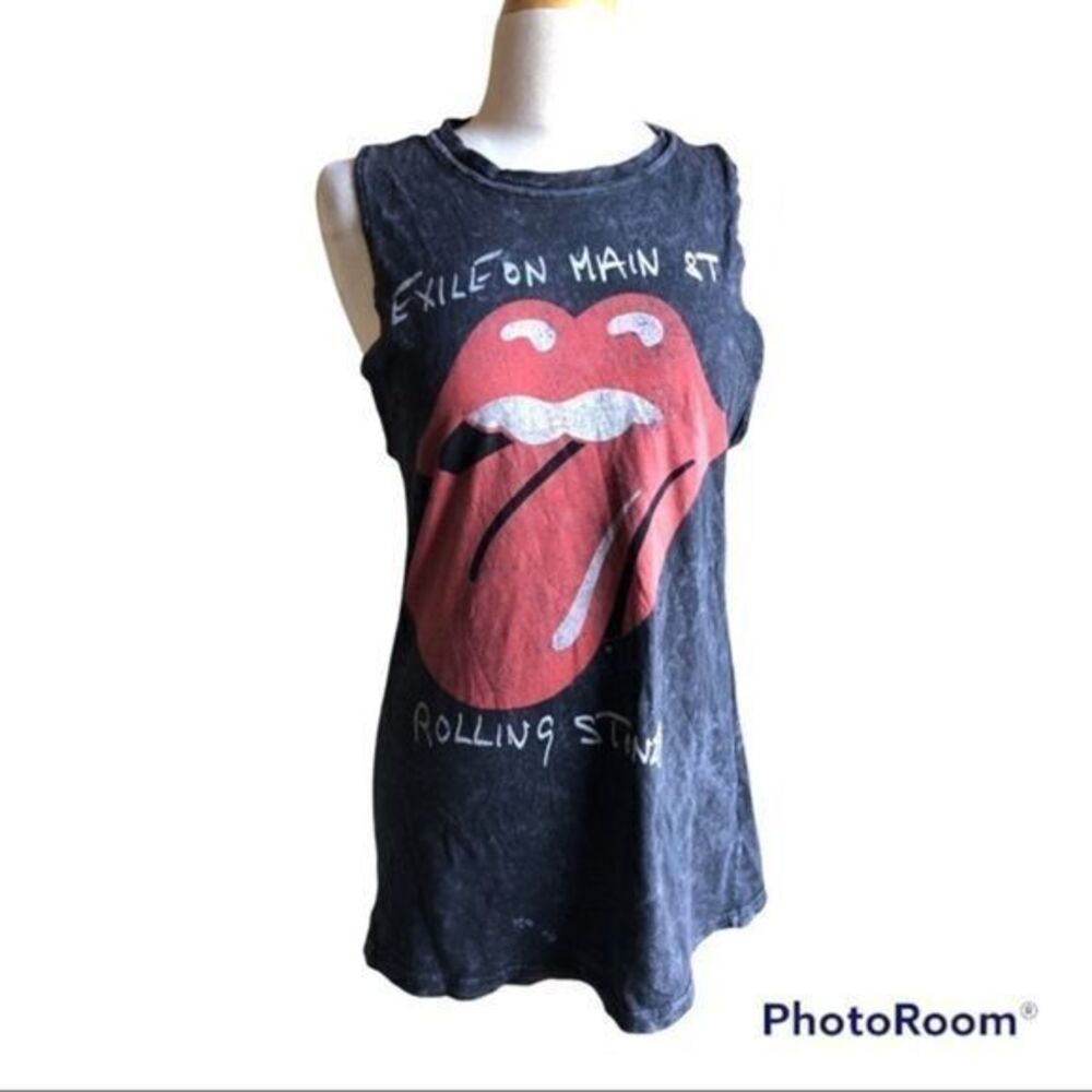Rolling Stones bravado exile on main st mouth tongue tank top in size medium